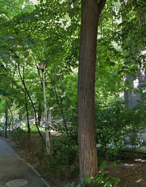 Drumul  Taberei Apartament 2 camere de renovat total 5 minute  de metrou